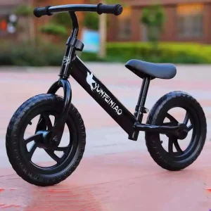 Kid balance bike